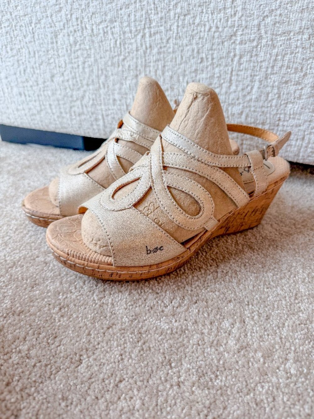 Boc Born Sandal Gold Leather Buckle Wedge Casual Comfort Shoes - Size 9